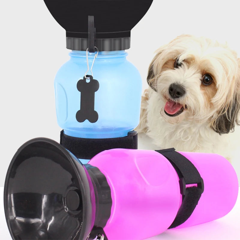 Bottiglia d'acqua portatile per cani da 500 ml